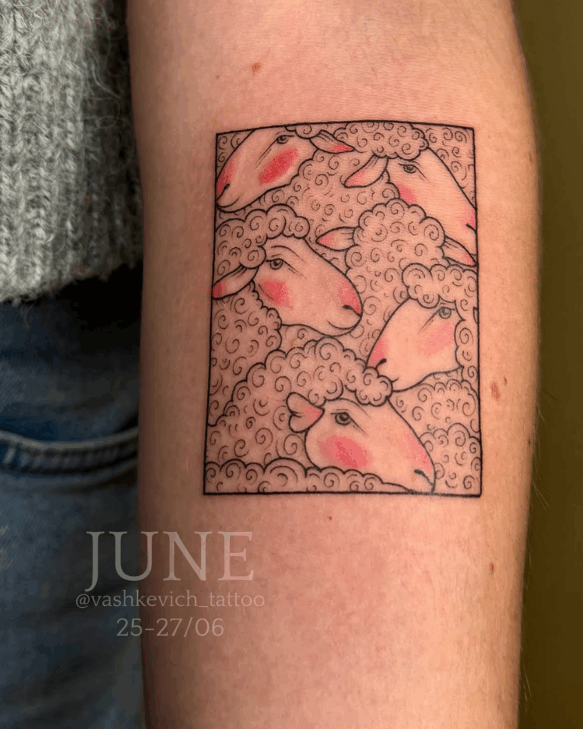 fine line tattoos stockholm tattoo studio @beehive.tattoo @vashkevich_tattoo